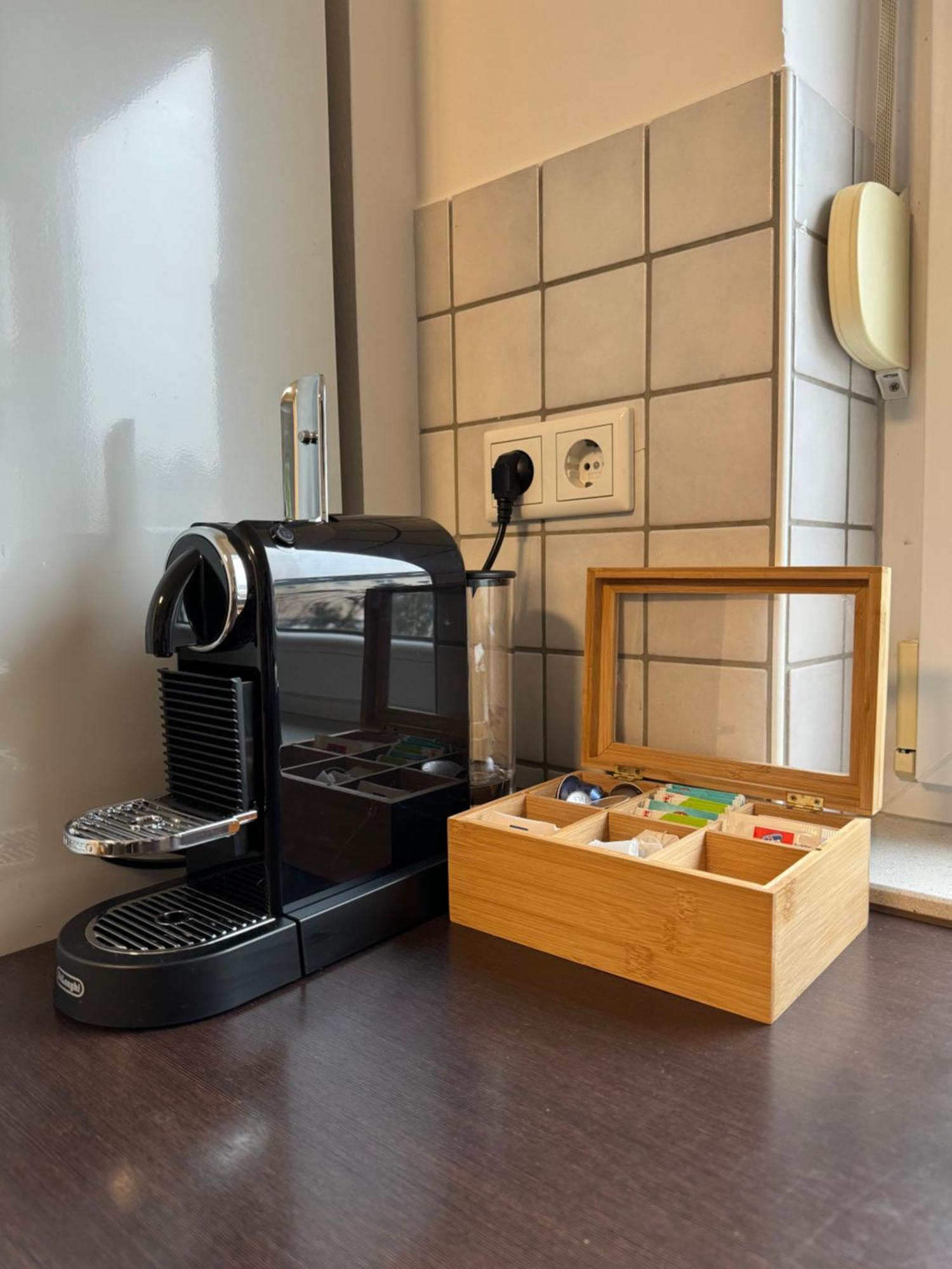 Haus Mit Garten - Kingbett - Wifi - Parkplatz Essen Esterno foto